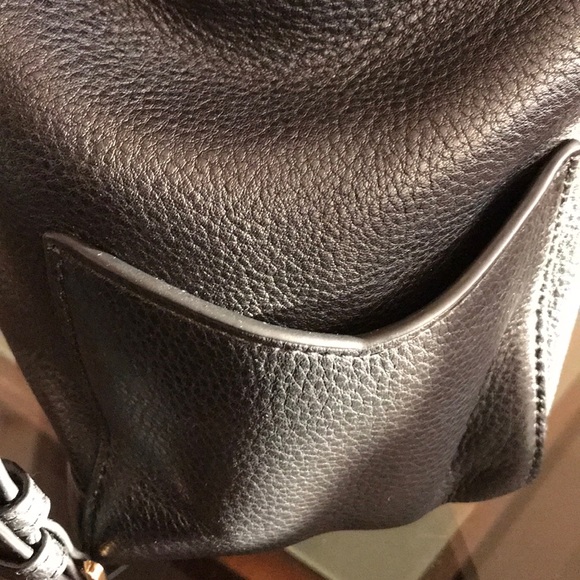 Michael Kors purse - Picture 7 of 8